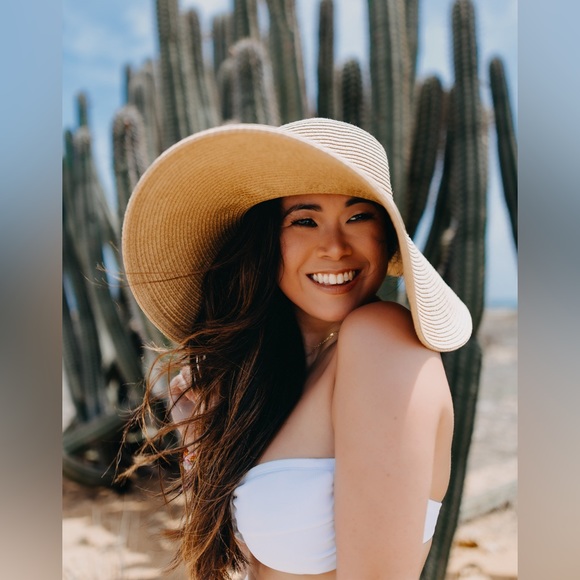 Meet the Posher - Picture 1 of 1